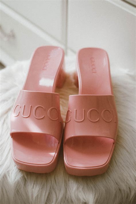 gucci rubber sandal review|wearing gucci rubber sandals.